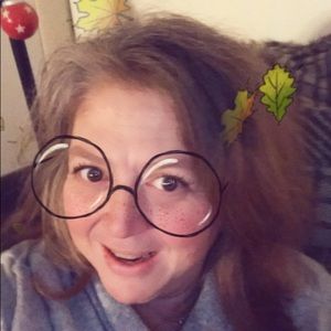 Meet your Posher, Robyn